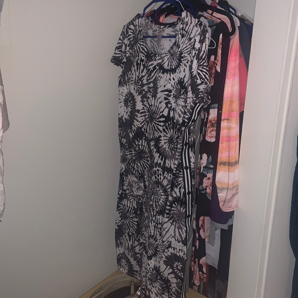 No Boundaries Brand Black and White Tie Dye Style long Dress